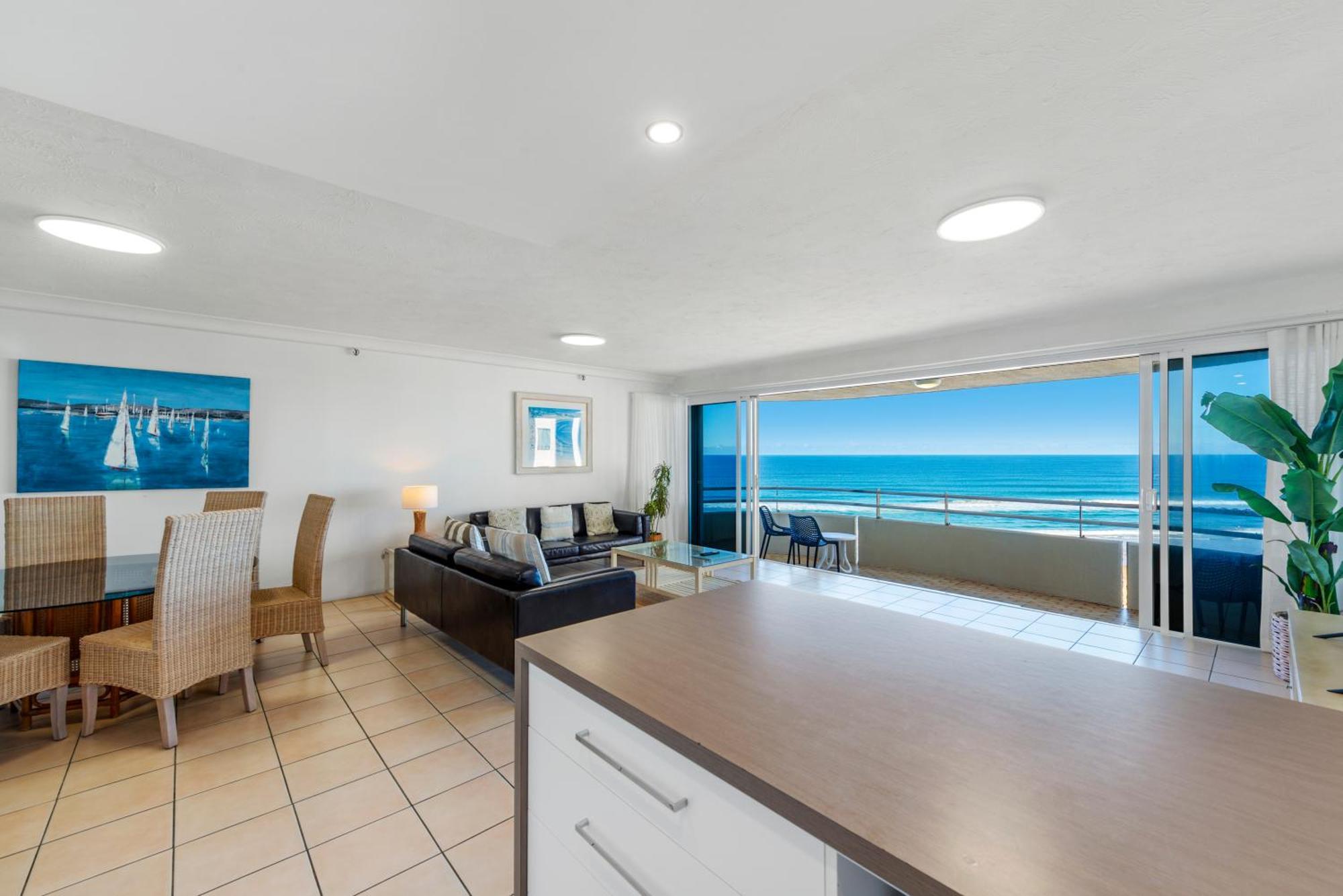 Zenith Ocean Front Apartments Gold Coast Exterior foto